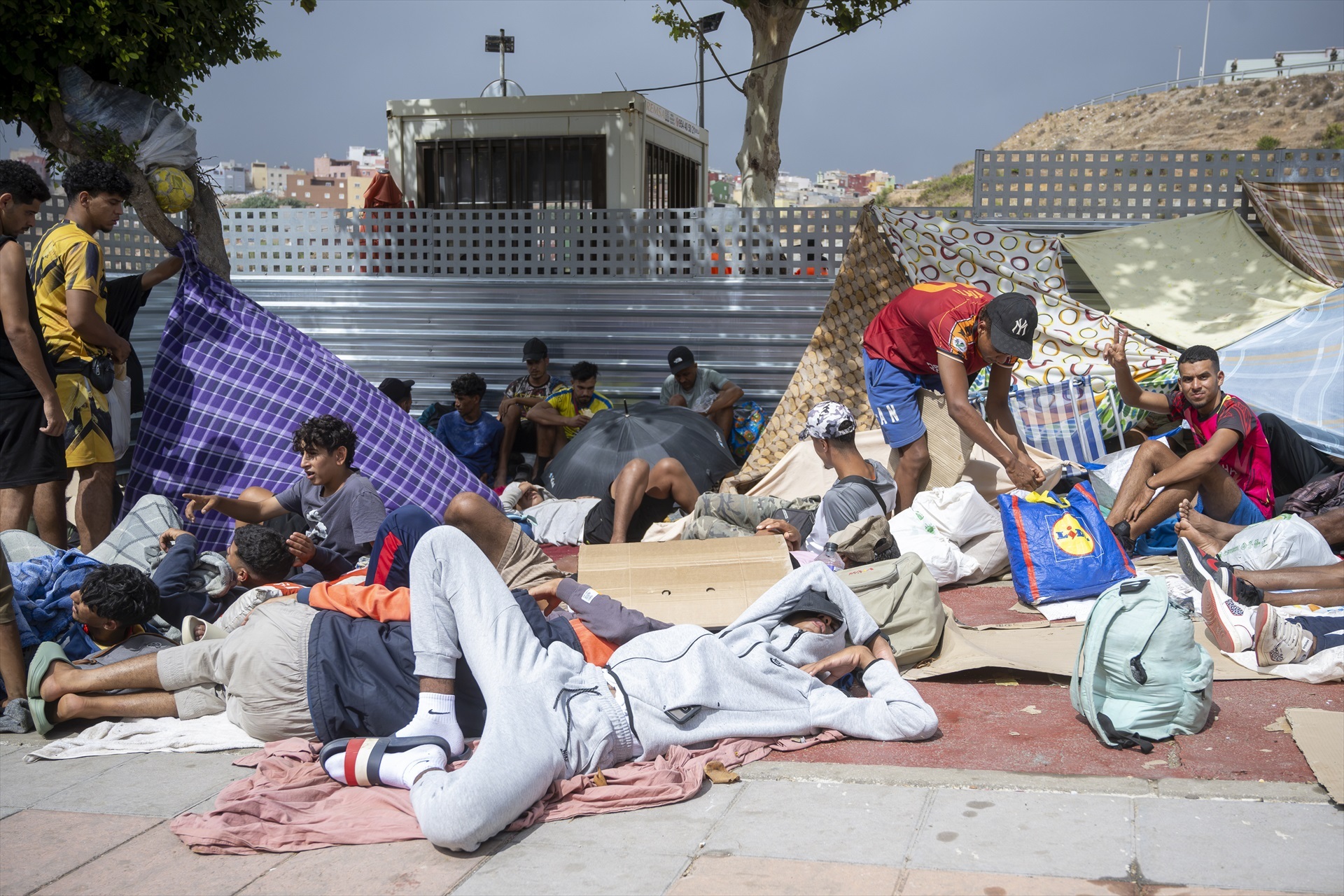 Ceuta sota el setge: Una crisi migratòria de llarg recorregut i les seves arrels